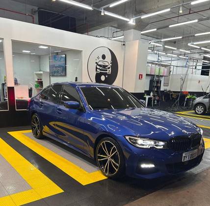 BMW 320i 2.0 16V TURBO GASOLINA SPORT AUTOMÁTICO